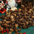 JOHOUSE 200PCS Natural Mini Pine Cones,Natural Pine Cones Christmas Pine Cones PineCones Ornaments for Autumn and Winter Decor Christmas Decorations