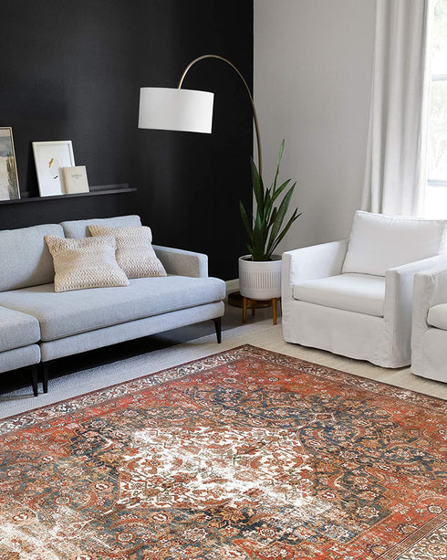 Loloi II Layla Collection LAY-05 Ocean / Multi, Traditional 2'-3" x 3'-9" Accent Rug
