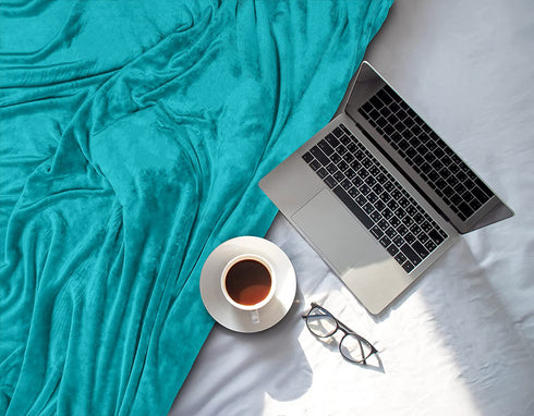 Utopia Bedding Fleece Blanket King Size Turquoise 300GSM Luxury Fuzzy Soft Anti-Static Microfiber Bed Blanket