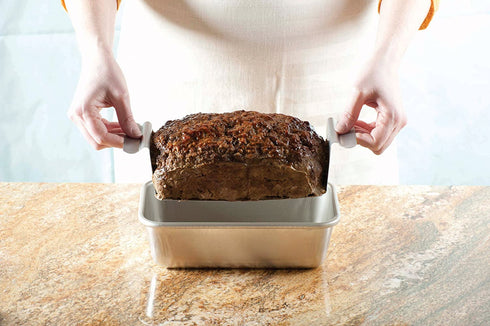 Nordic Ware Naturals Loaf Pan, with Lifting Trivet