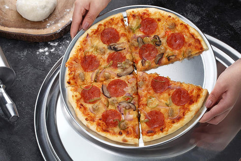 New Star Foodservice 50875 Pizza Pan/Tray, Wide Rim, Aluminum, 10 Inch, Pack of 6