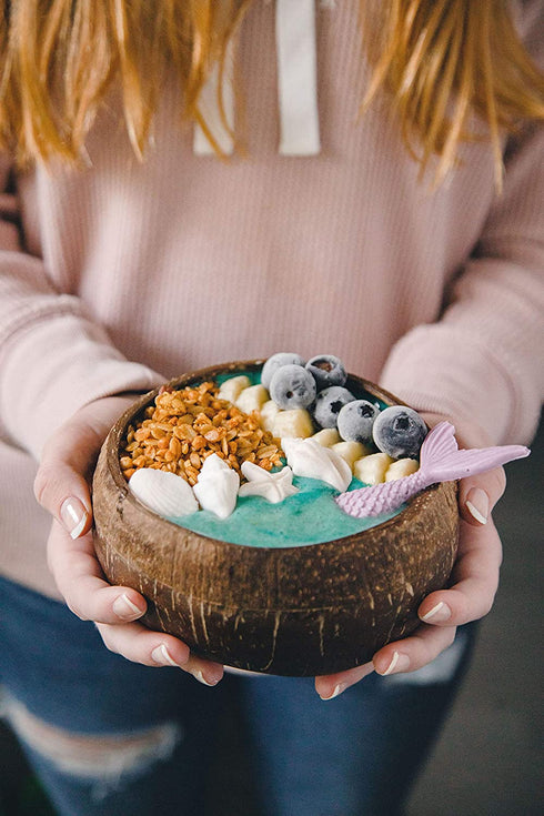 100% Natural Jumbo Coconut Bowl/Spoon Unique Gift Set. Eco-Friendly Vegan Organic Non-Toxic Reusable Sustainable Smoothie A§ai Buddha Kitchen Bowl (Set of 4 Carved Hand-Crafted Bowls with 4 Spoons)