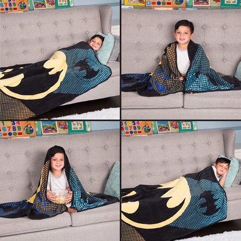 Franco A39678 Kids Bedding Soft Plush Microfiber Throw, 46" x 60", Batman