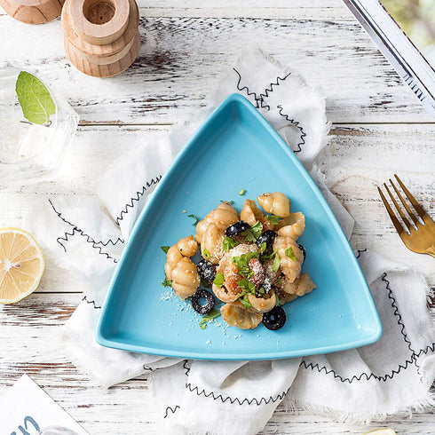 Bruntmor Porcelain 8" Triangle Plates Set Of 4 - Oven Safe Triangular Dish For Appetizer or Desserts Buffet Plates Restaurantware, Blue