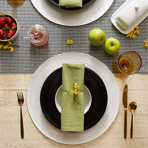 DII Classic Woven Tabletop Collection, Indoor/Outdoor Placemat Set, Round, 15" Diameter, White, 6 Piece