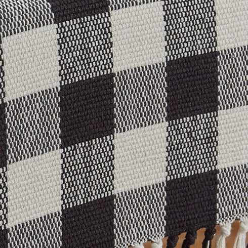 Park Designs Wicklow Yarn 13"x 36" Table Runner - Black, Cream Buffalo Check