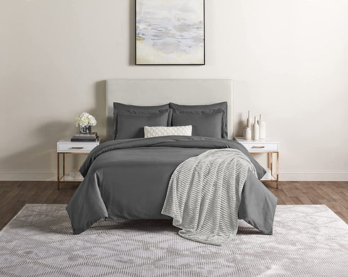 Nestl Fleece Blanket - Bed Blankets Queen Size - Soft Fuzzy Blanket - Lightweight Queen Blanket for Bed - Cut Plush Blanket - Light Grey Queen Size Blanket - 90x90 Inches