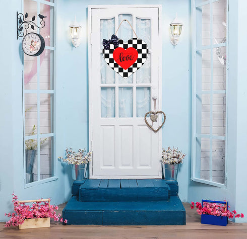 CYNOSA Valentines Day Door Sign Front Door Decorations Black and White Buffalo Plaid Heart Love Hanging Sign Printed Wooden Door Hanger Wreath Outdoor Wall Decor
