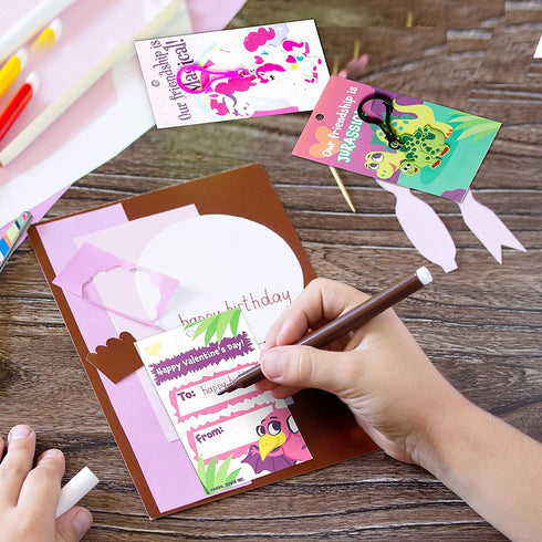 JOYIN 28 Packs Unicorn Dinosaur Keychain with Cards for Kids Party Favor, Classroom Exchange Prizes, Valentine™s Greeting Cards, Valentine Party Favors, Valentine Exchange Gifts
