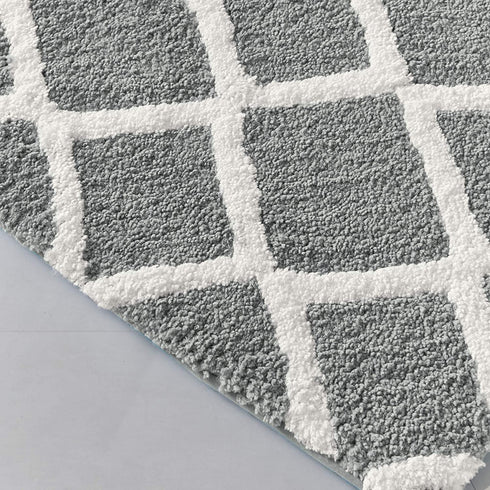 Madison Park Bittman Reversible Bathroom Rug - High Pile Luxrurious Tufted Plush Bath Mat Absorbent, Quick Dry, Geometric Design Shower Room Décor, 21x34, Grey