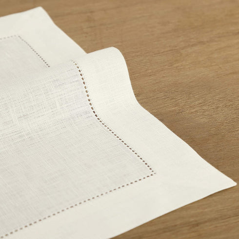 Solino Home Easter Linen Napkins Ivory, 20 x 20 Inch Set of 4, Classic Hemstitch Natural Fabric Machine Washable Dinner Napkins Handcrafted with European Flax