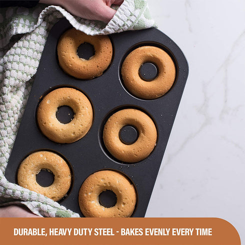 Bellemains Premiere Donut Pan for Baking | Make Perfect Bagels and Donuts | Nonstick 12.5 x 8.5 Doughnut Pan with 6-Doughnut Molds | Includes 2 Steel Donut Trays
