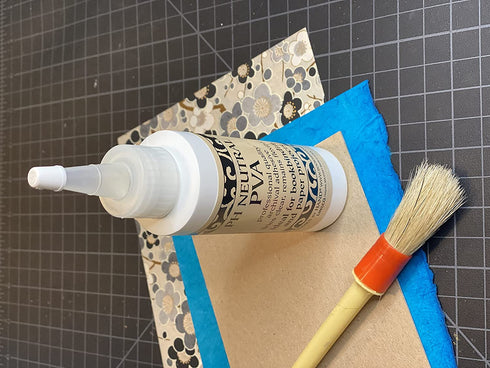 Books by Hand pH Neutral PVA Adhesive, 8oz (BBHM217)
