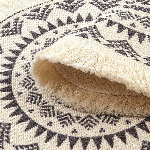OJIA Round Placemats Set of 4,Boho Tassels Table Mats 13 Inch Black and Cream Cotton Woven Heat Proof Washable Circle Kitchen Placemats for Table Dinner Wedding Home Decoration