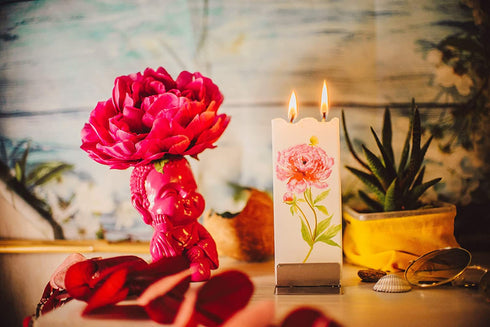 Flatyz Hand Painted Flat Candle| Unscented, Dripless, Smokeless, Decorative | Purple Lilac | Double Wick with Metal Base | Unique Gift Idea and Home Décor Accent
