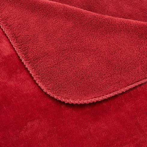 Amazon Basics Fuzzy, Micro Plush Fleece Blanket, All Seasons - Twin, Red
