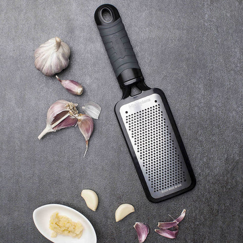 Microplane Home Series Cheese Grater (Fine, Black)