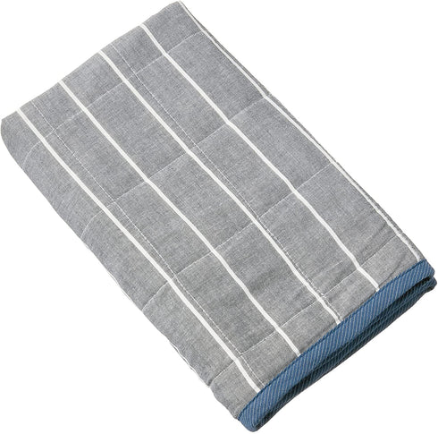 Nautica | Swale Collection | 100% Cotton Quilted Accent Standard Sham, Envelope Closure, Pre-Washed for Added Softness, Easy Care Machine Washable, 20" x 26", Navy